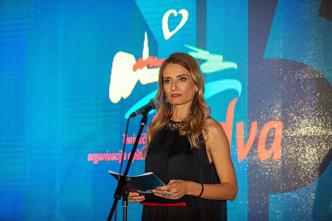 budva-old-town budva-marina budva-hotels montenegro budva-caffes