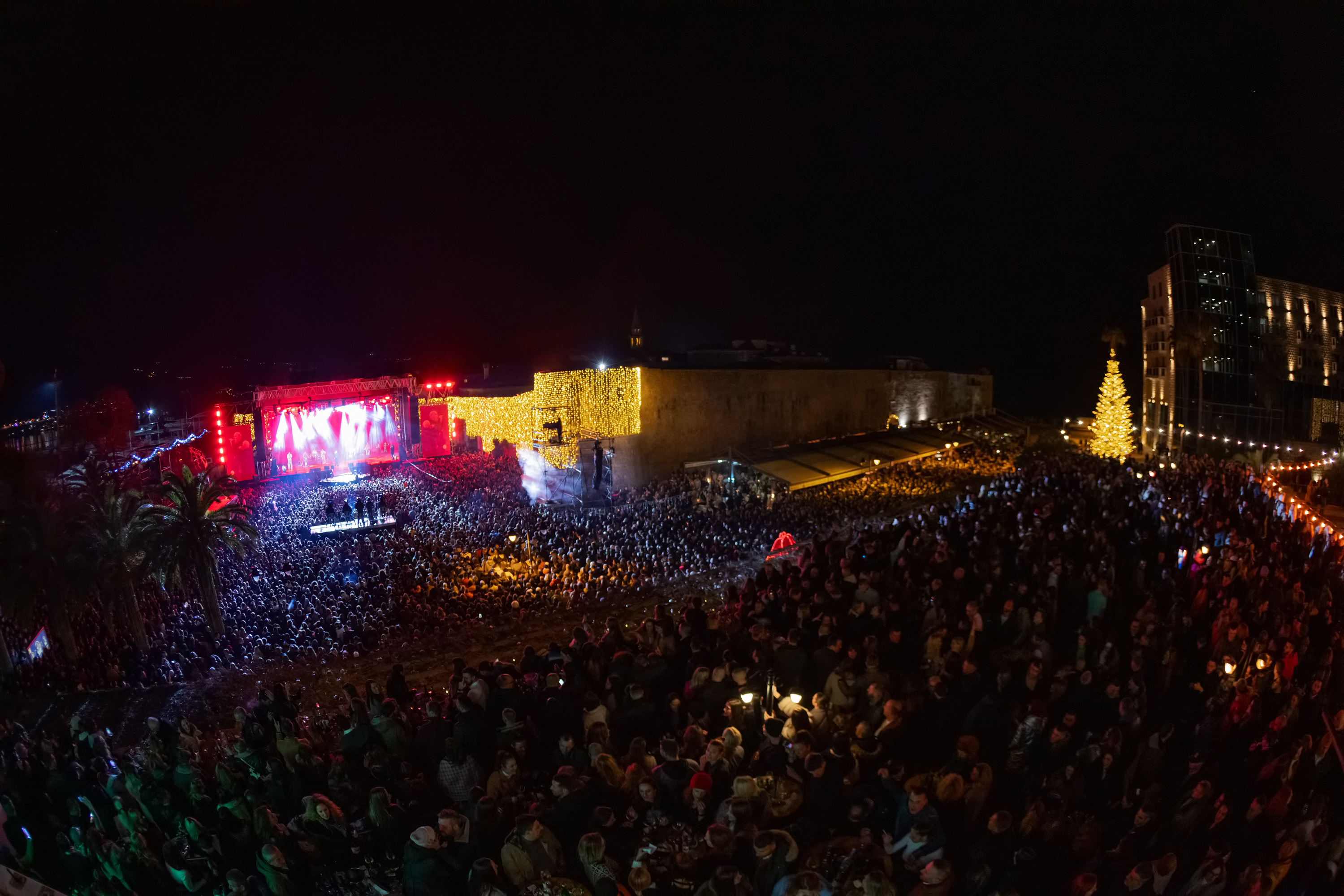 beach budva-hostels budva-hotels budva-caffes budva-food