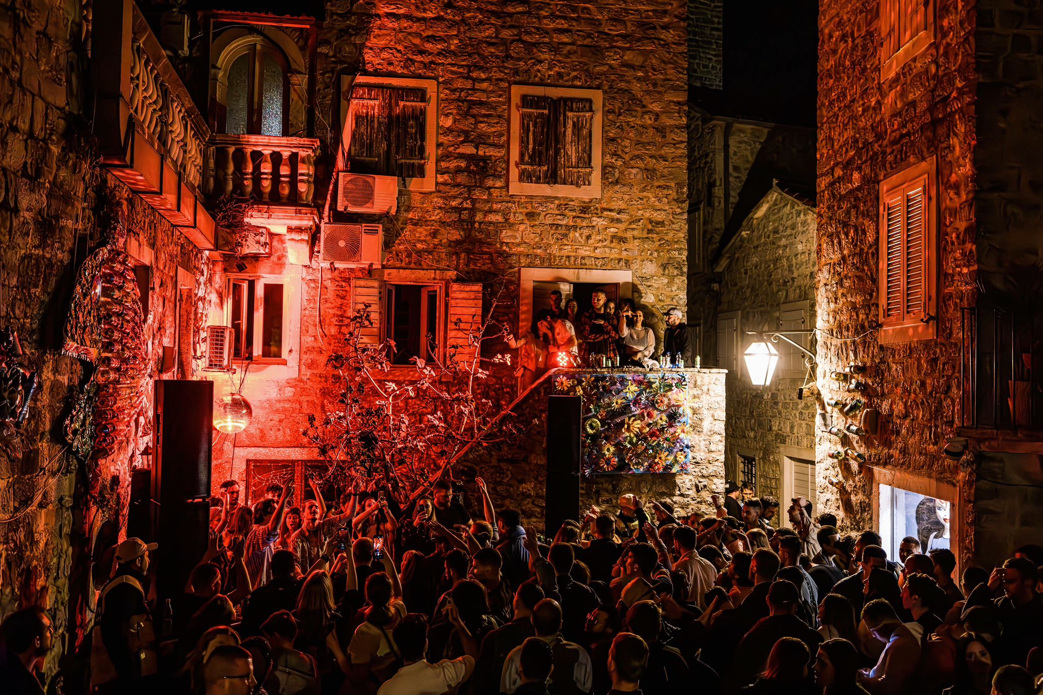 beach budva-beach-bar budva-tourist-organization budva-nightlife budva-sea