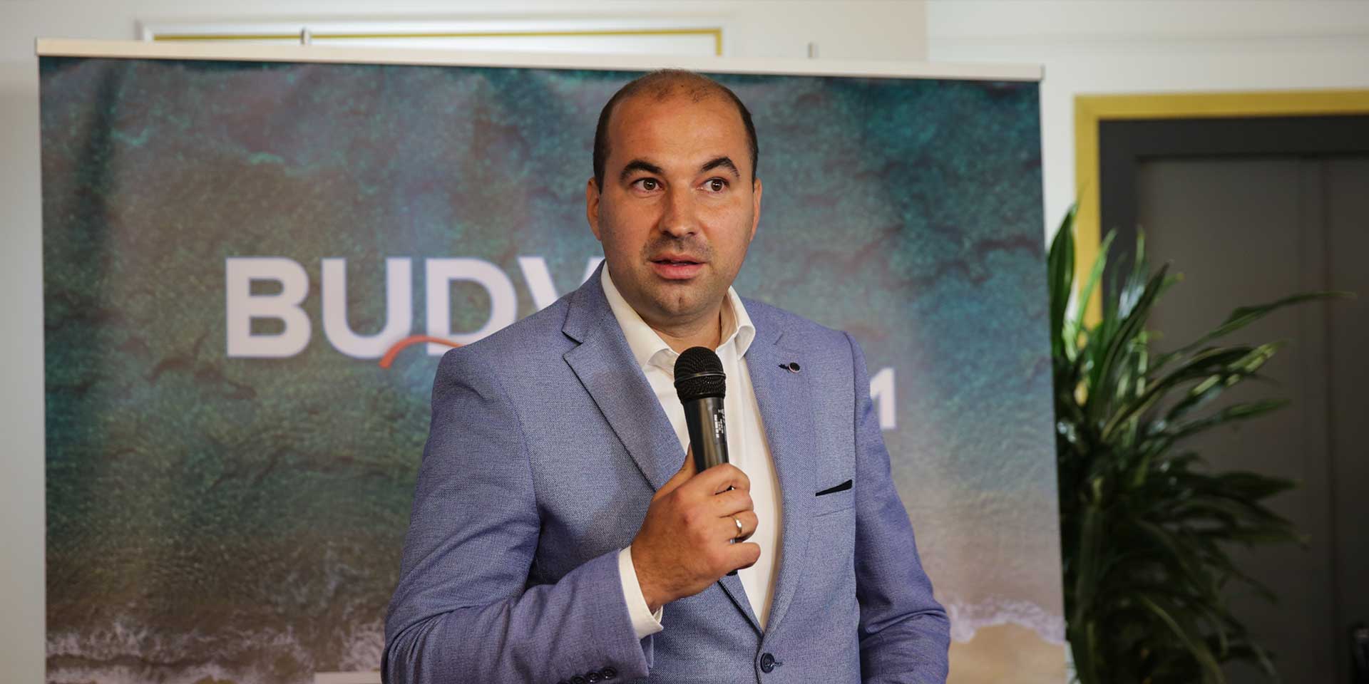 budva-yacht budva-Montenegro budva-beach budva-activities budva-apartments