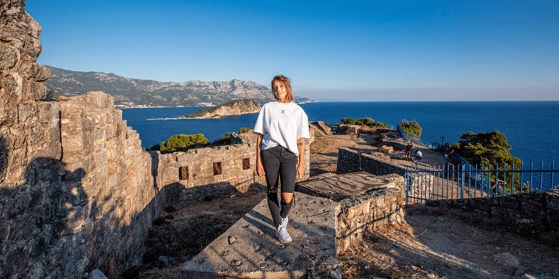 budva-beach budva-hostels budva-old-town budva-apartments budva-sea