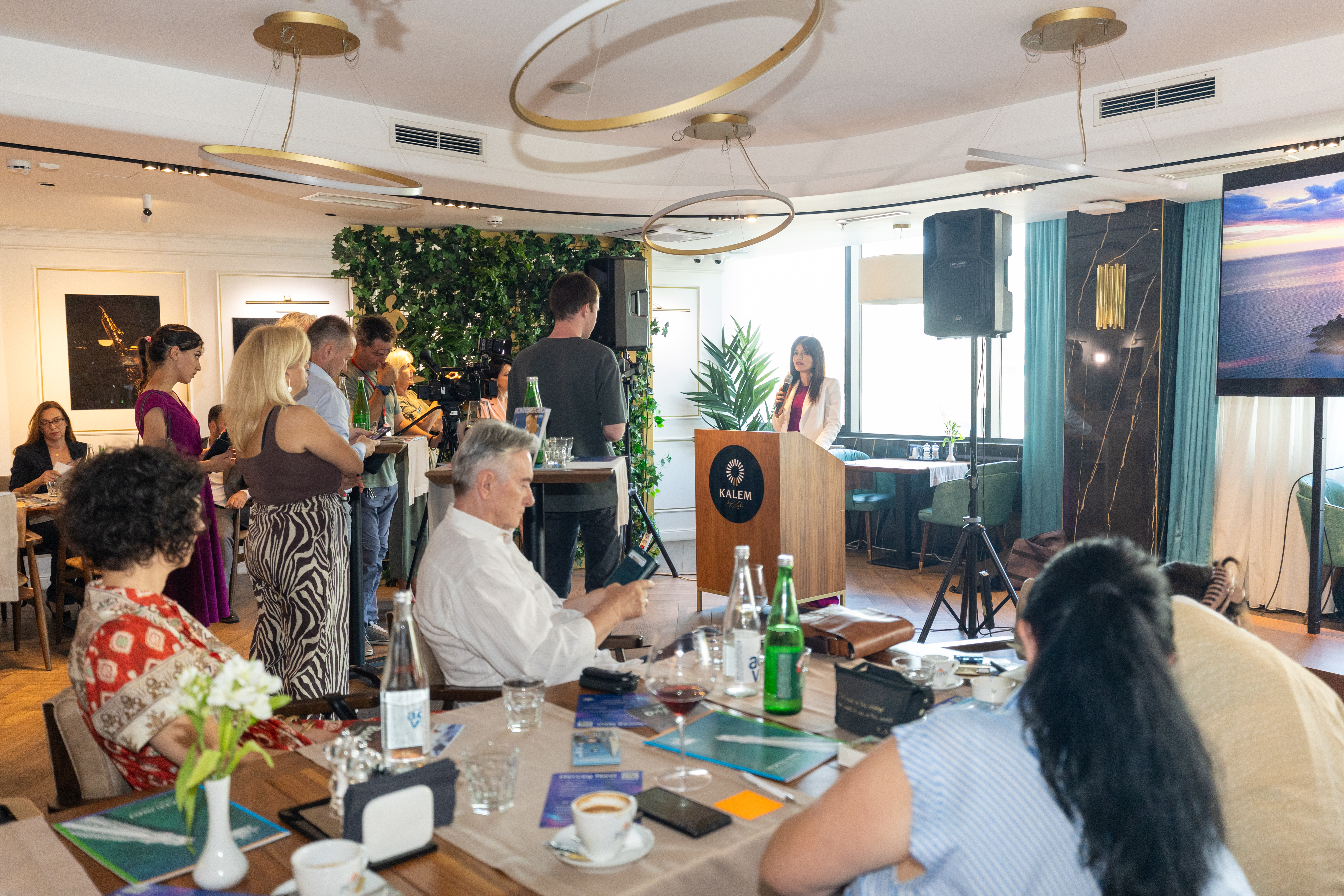 budva-apartments budva-activities budva-yacht budva-nightlife budva-marina