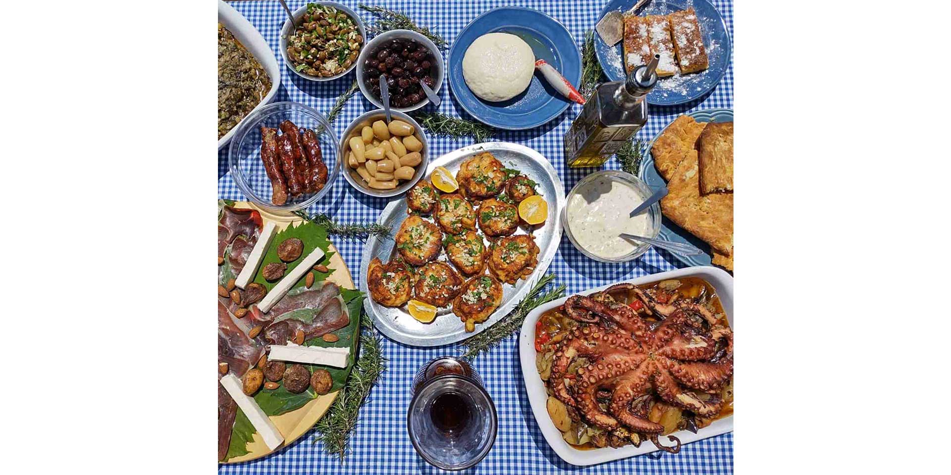 budva-old-town budva-sea budva-yacht budva-registration-fee budva-events