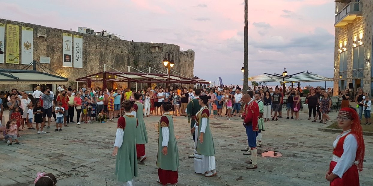 budva-events budva-weather budva-caffes budva-beach-bar budva-apartments