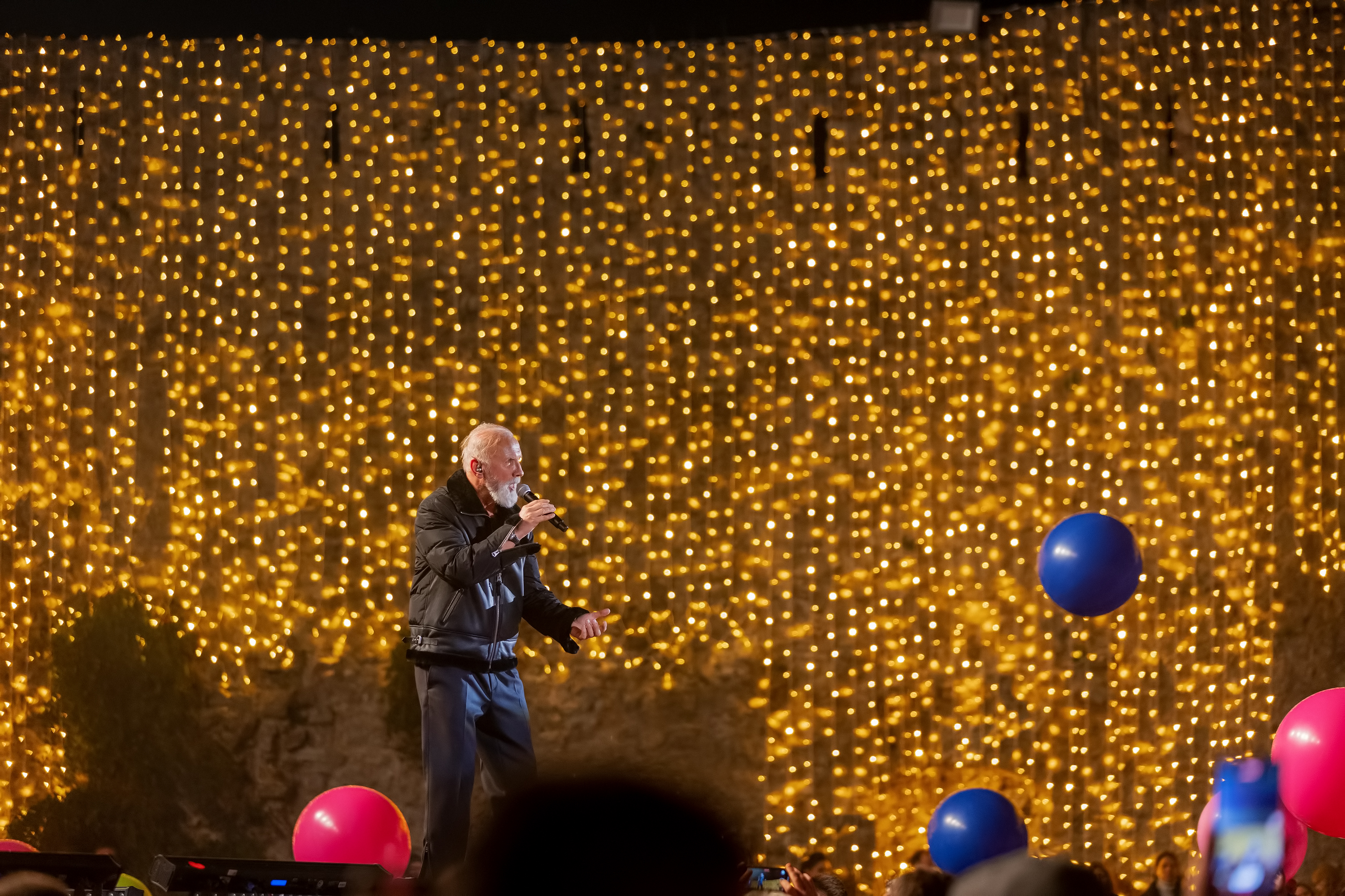 budva-beach budva-apartments budva-restaurants budva-nightlife budva-old-town