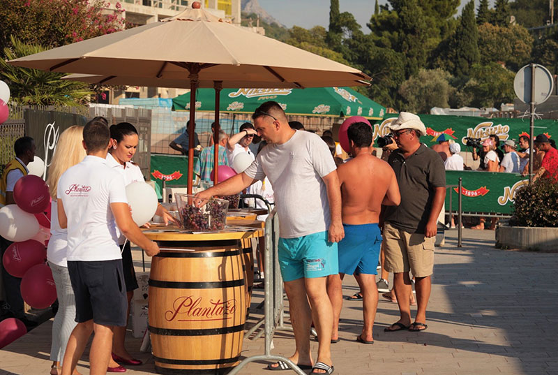 budva-old-town budva-restaurants budva-beach budva-yacht budva-apartments