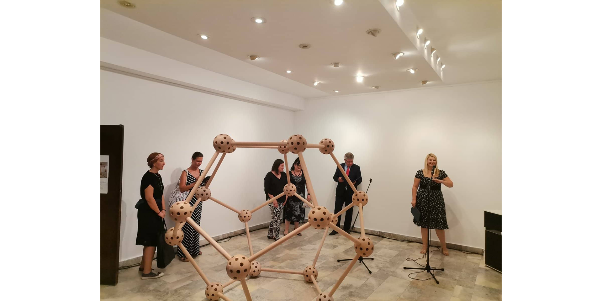 budva-marina budva-beach-bar budva-hostels budva-apartments budva-restaurants