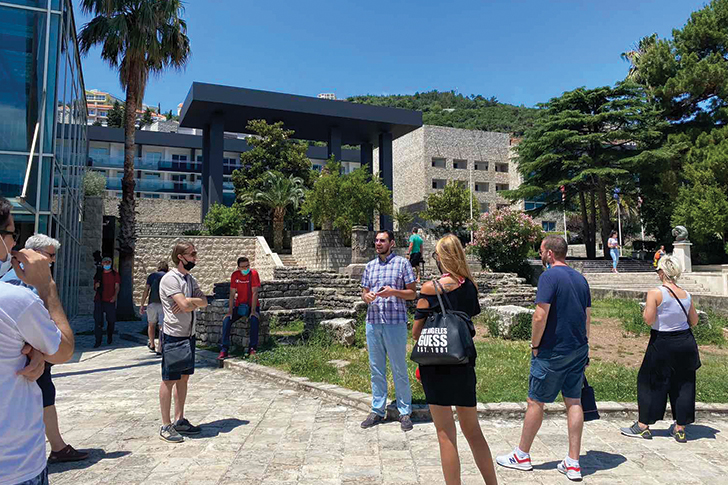 budva-beach-bar budva-activities budva-weather budva-hostels beach