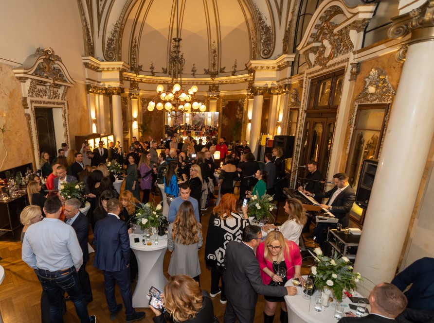 budva-sea beach budva-restaurants montenegro budva-marina