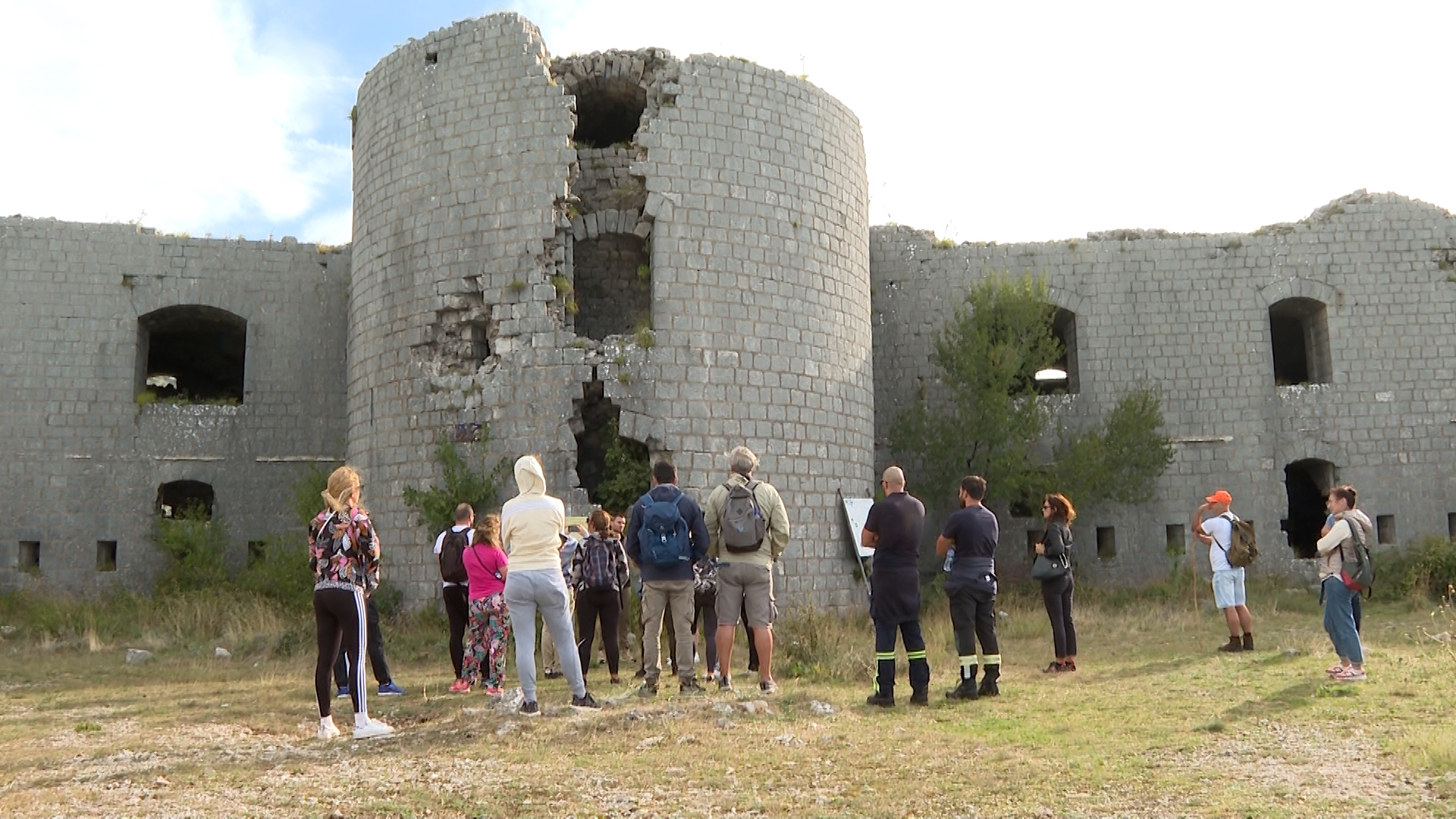 budva-beach-bar adriatic-sea budva-weather budva-activities budva-yacht