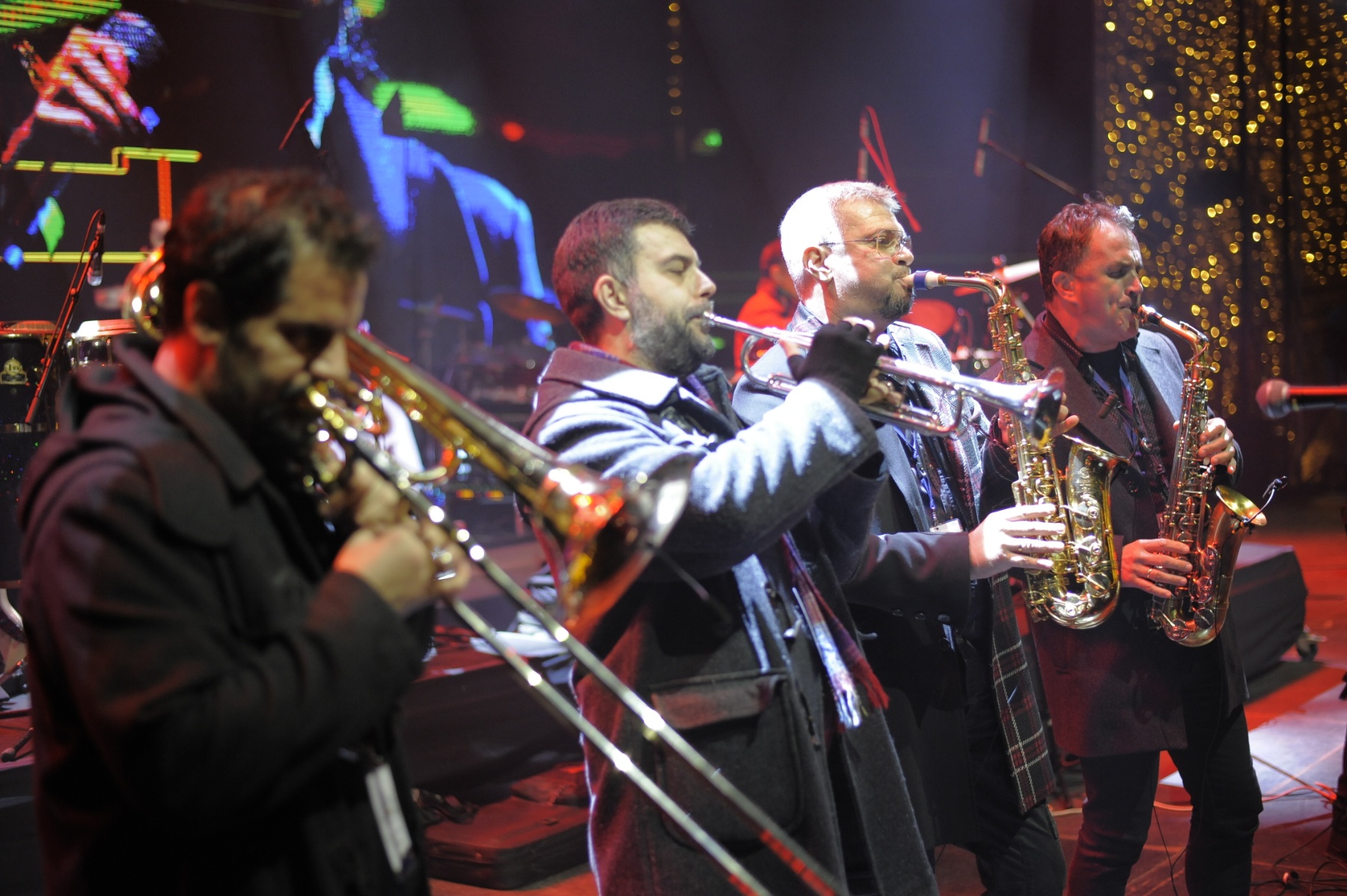 budva-old-town budva-yacht budva-hotels budva-beach-bar beach