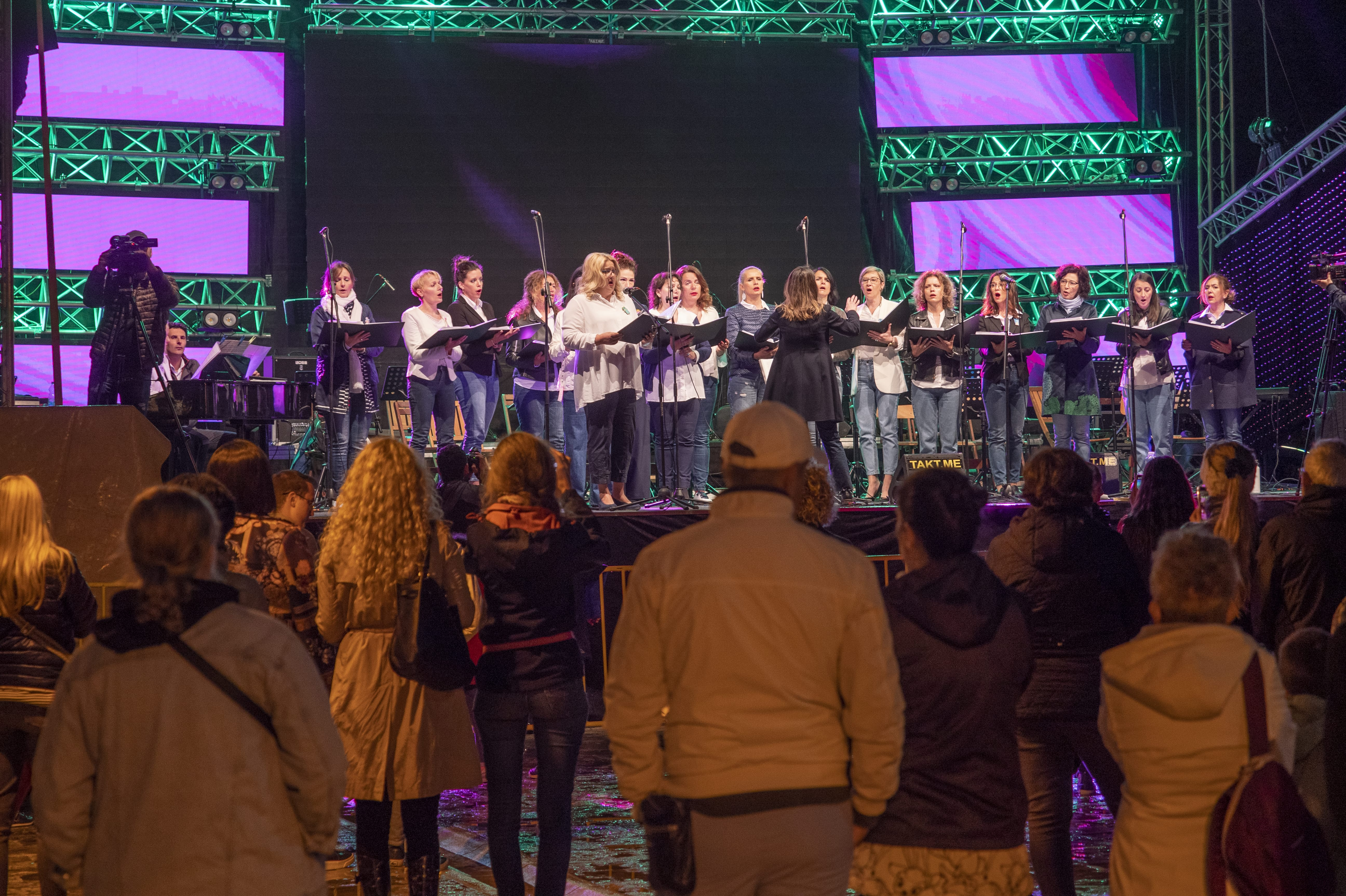 budva-caffes budva-tourist-organization budva-weather budva-activities budva-old-town