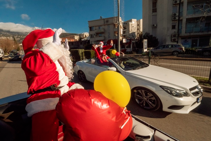 budva-activities budva-beach-bar beach budva-yacht budva-restaurants