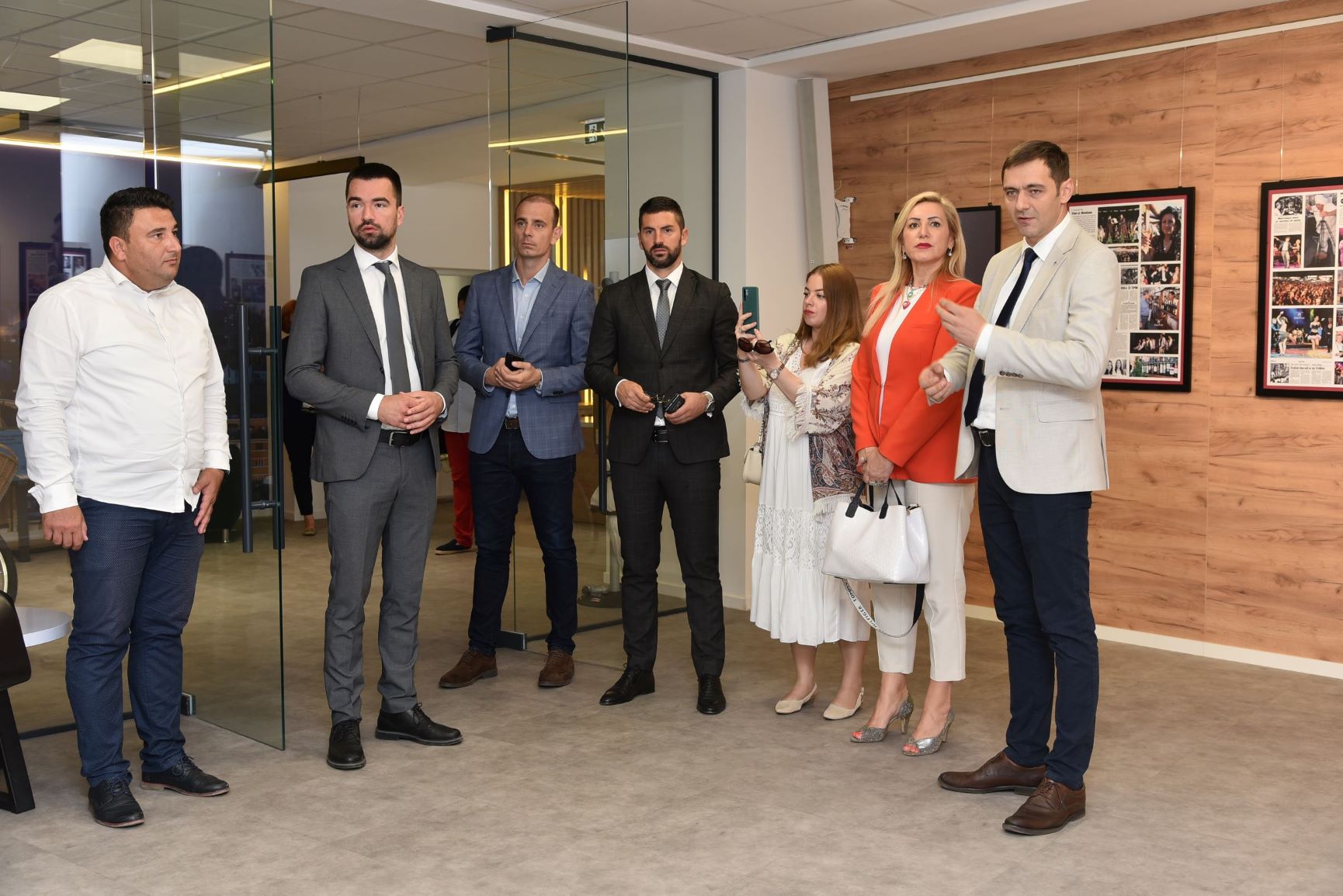 budva-nightlife budva-marina budva-tourist-organization budva-hostels beach