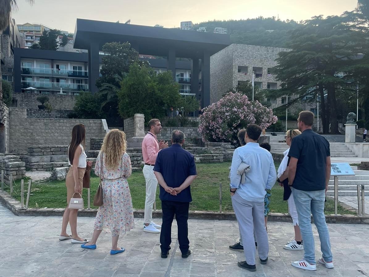 budva-activities budva-nightlife budva budva-old-town budva-food