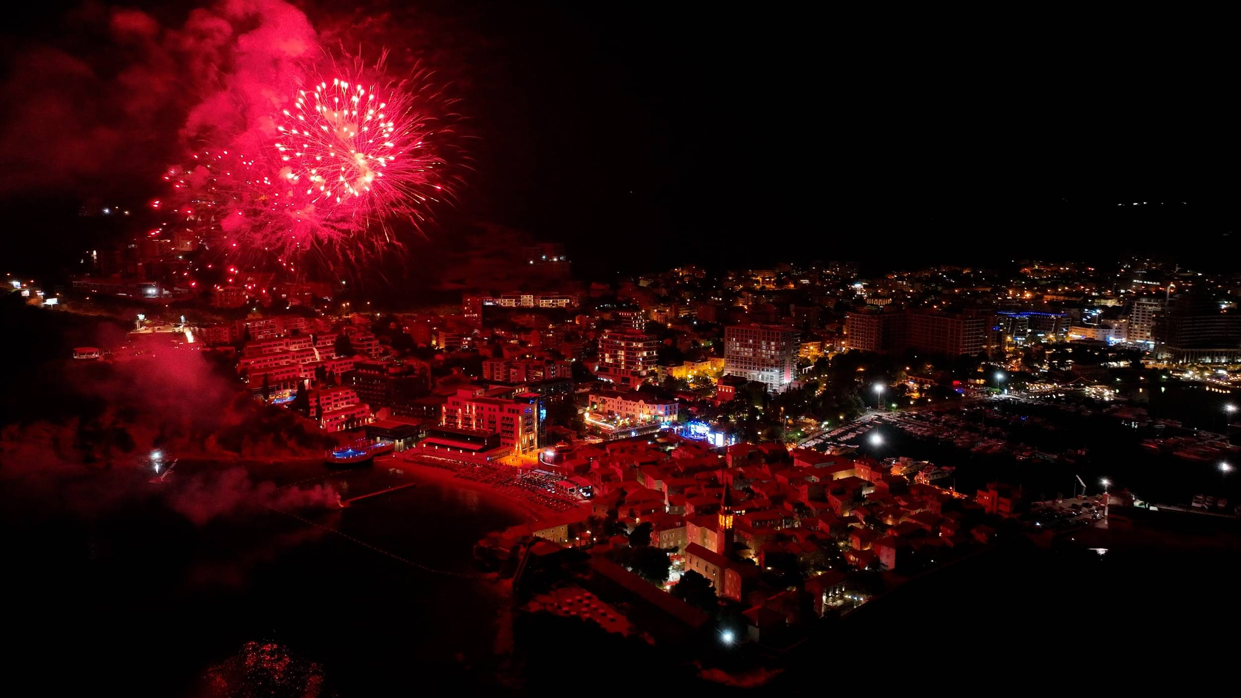 budva-yacht budva-nightlife budva-beach budva-hotels adriatic-sea