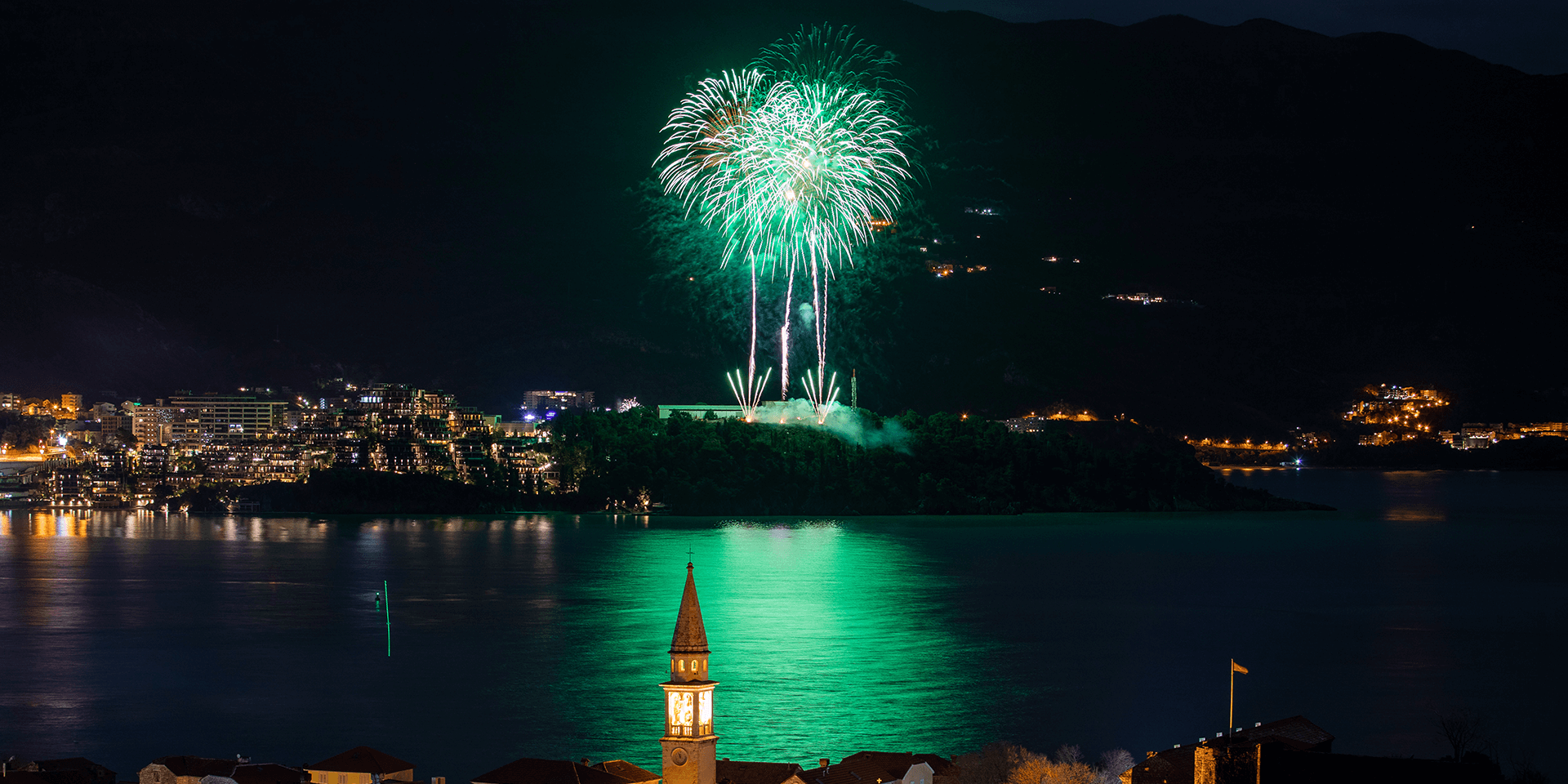 budva-beach-bar budva-nightlife montenegro budva-tourist-organization budva-old-town