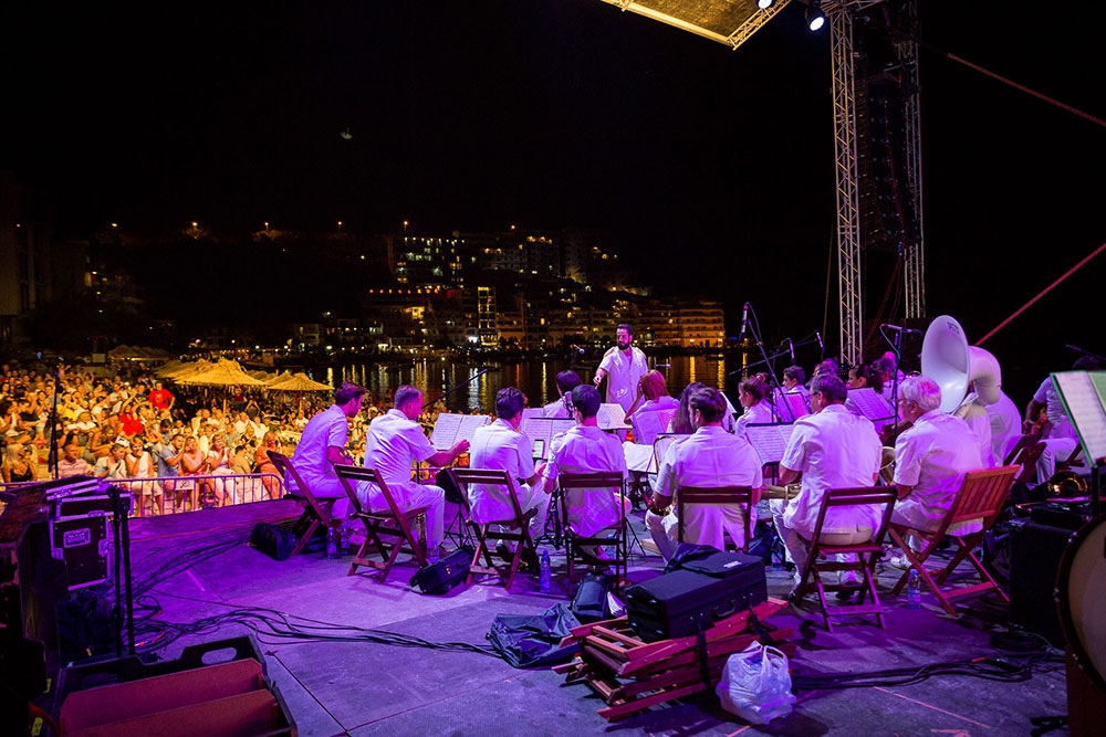 budva budva-tourist-organization budva-sea budva-food montenegro